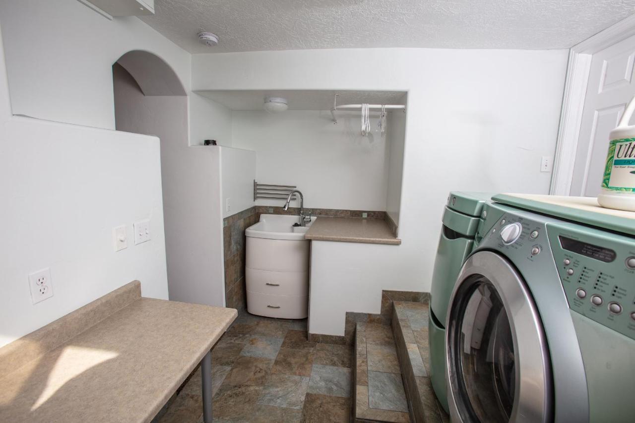 Comfortable Bungalow Near Liberty Park Salt Lake City Exterior photo